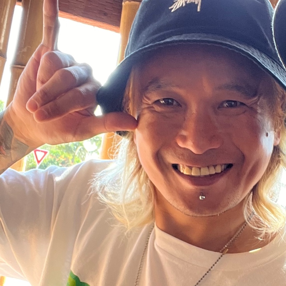 Meet your Posher, Akihiro